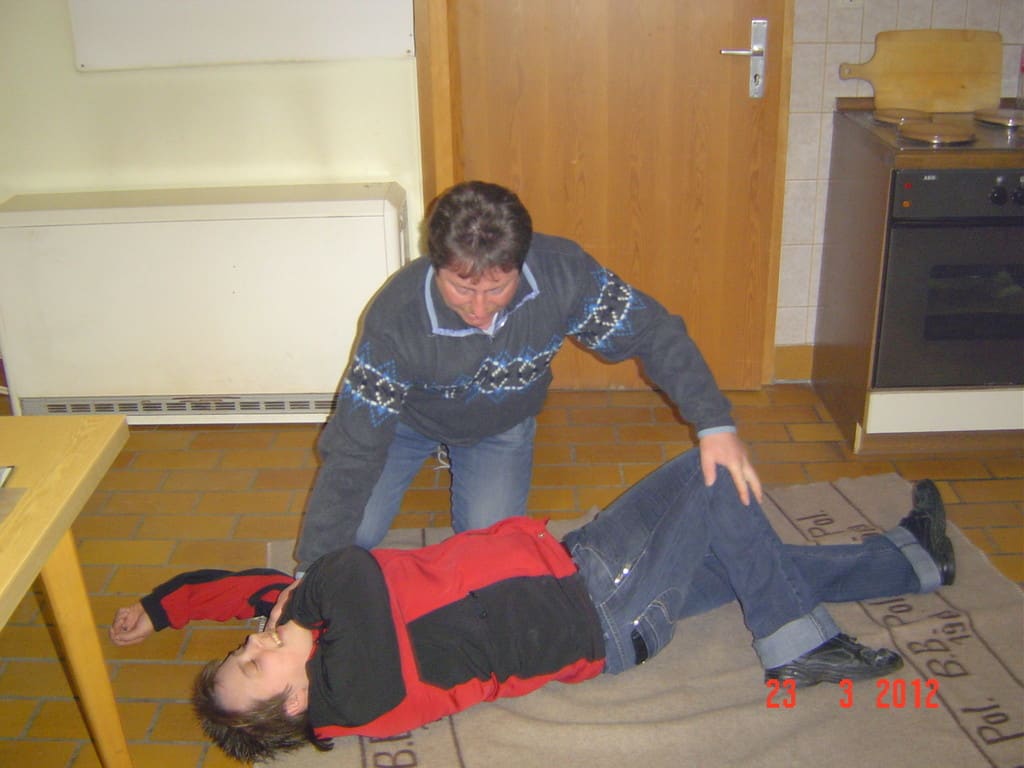 Erste-Hilfe-Kurs 2012, Foto 6