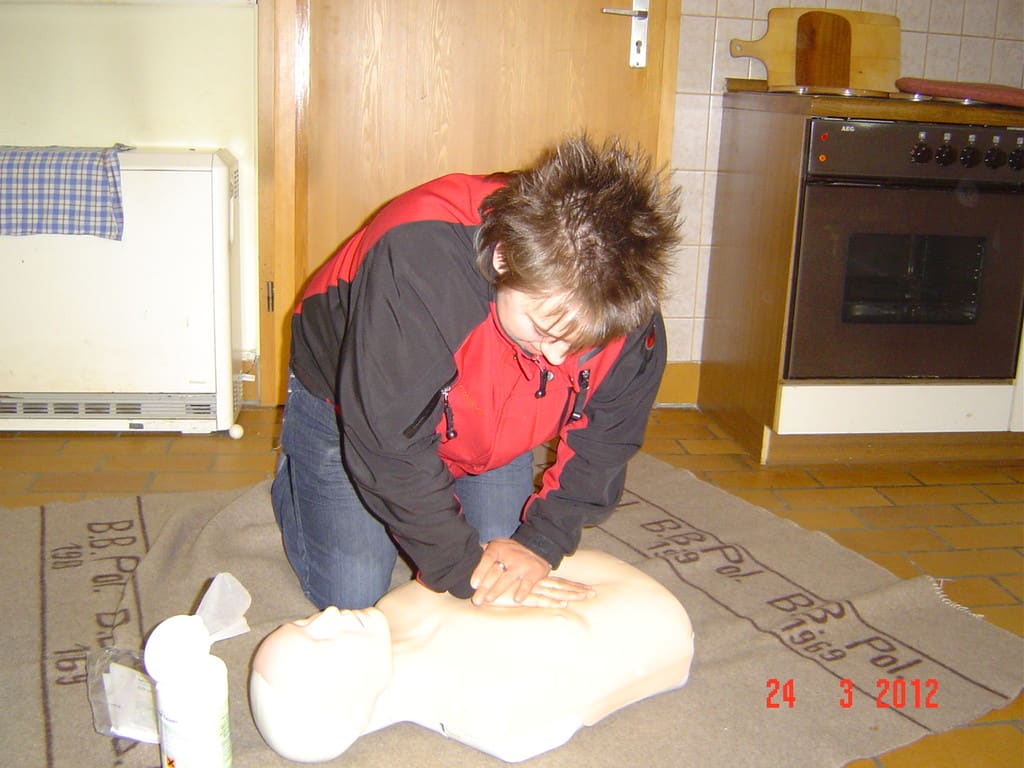 Erste-Hilfe-Kurs 2012, Foto 26