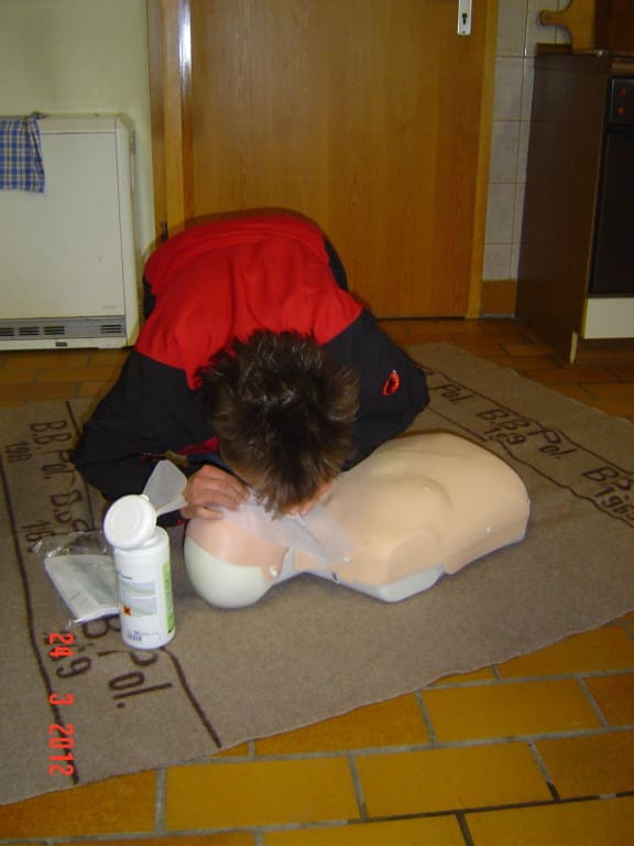 Erste-Hilfe-Kurs 2012, Foto 27